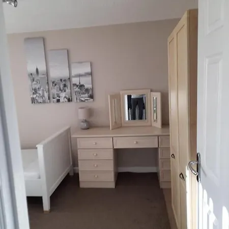 Comfort, Peace And Quiet Guaranteed In This 3 Bed West Auckland Exterior photo